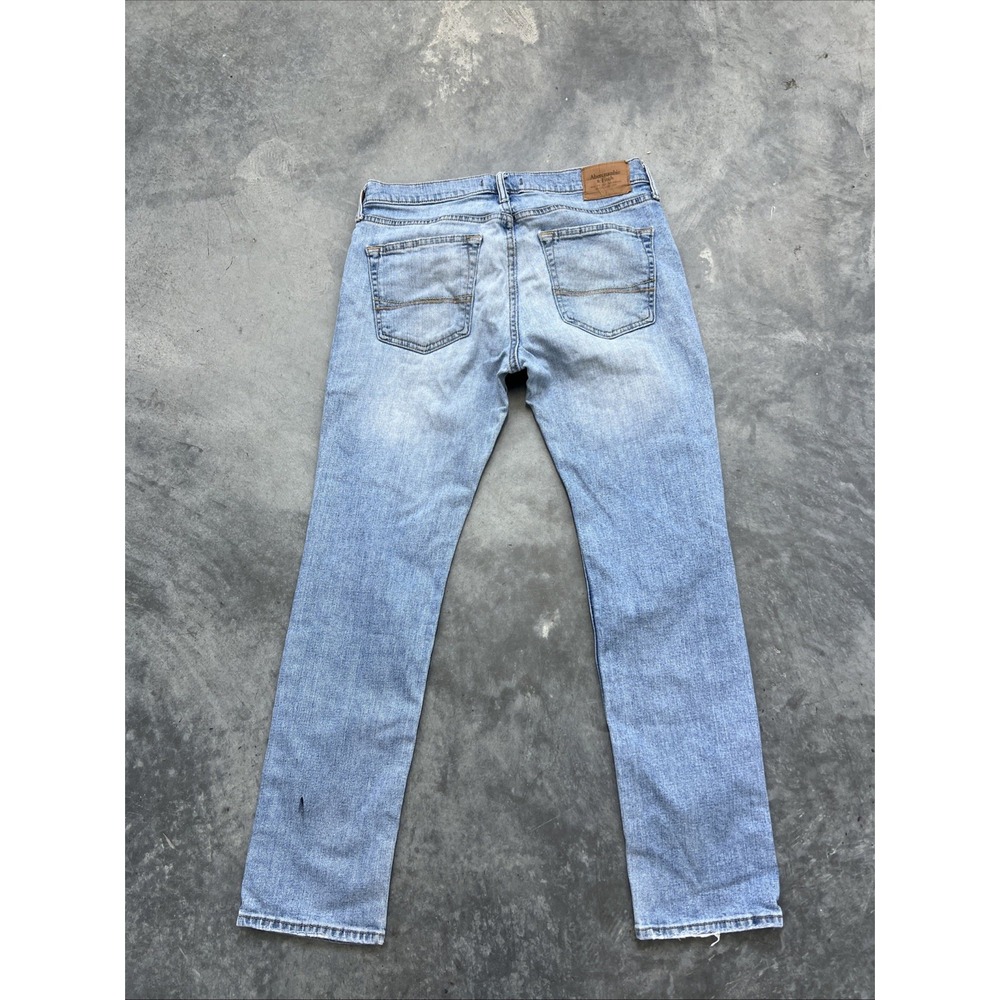 Ambercrobie & Fitch Denim Washed Jeans‎ 32-30